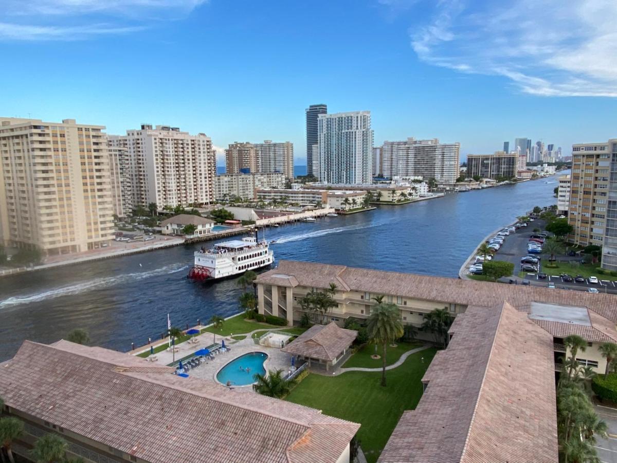 Beachwalk Studio Apmt 2 Beds, Amazing Views 2010B Hallandale Beach Εξωτερικό φωτογραφία