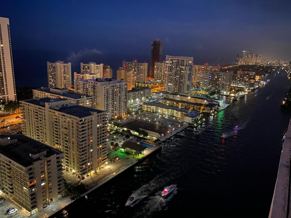 Beachwalk Studio Apmt 2 Beds, Amazing Views 2010B Hallandale Beach Εξωτερικό φωτογραφία