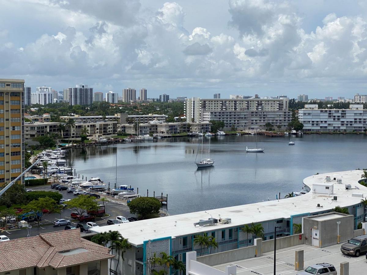 Beachwalk Studio Apmt 2 Beds, Amazing Views 2010B Hallandale Beach Εξωτερικό φωτογραφία