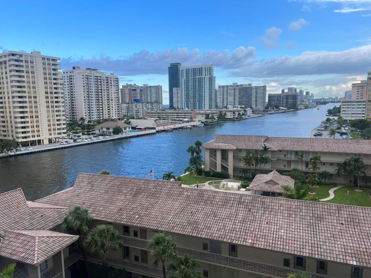 Beachwalk Studio Apmt 2 Beds, Amazing Views 2010B Hallandale Beach Εξωτερικό φωτογραφία